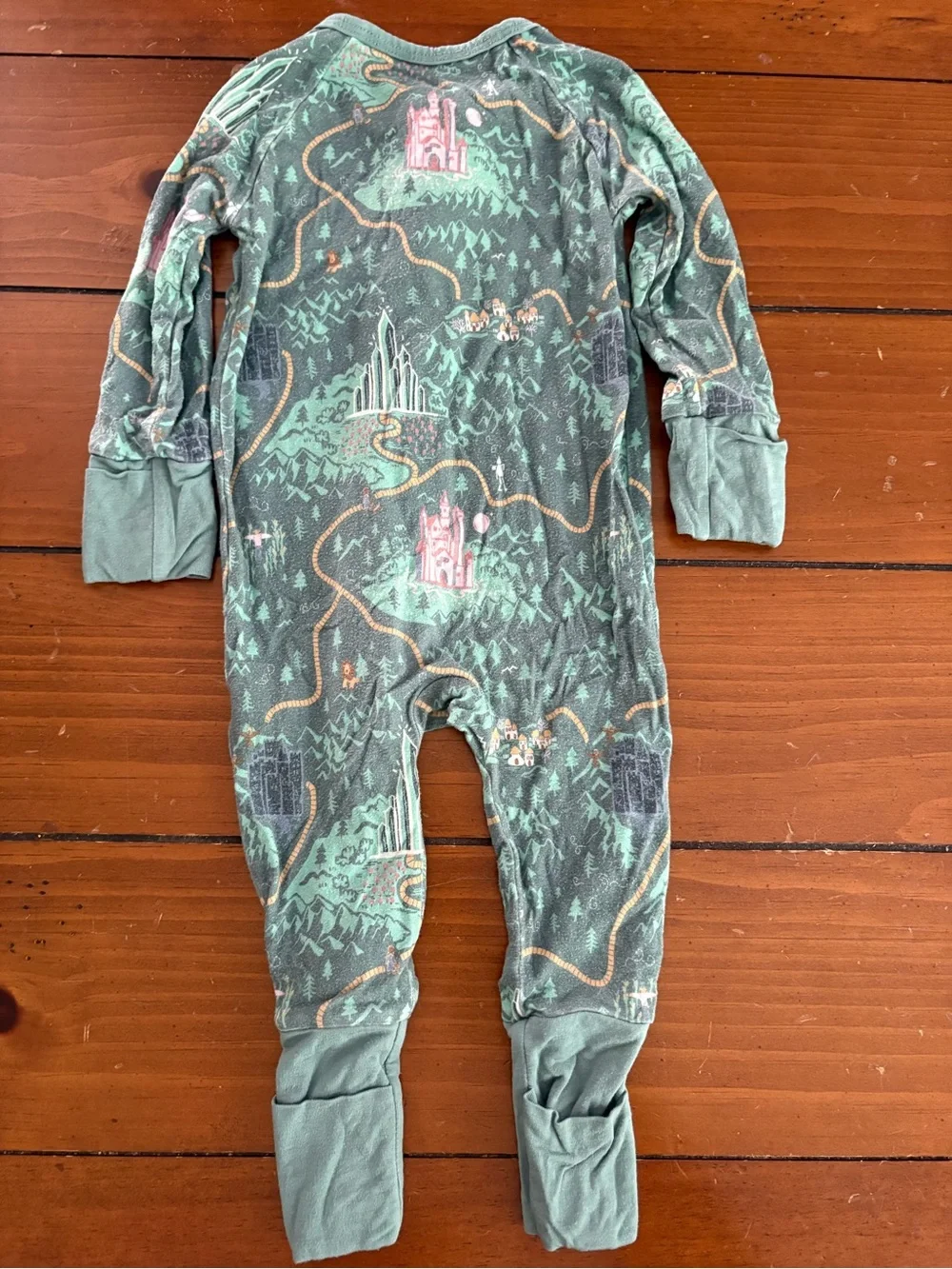 Little Crowns & Capes Wizard of Oz One-Piece Pajamas